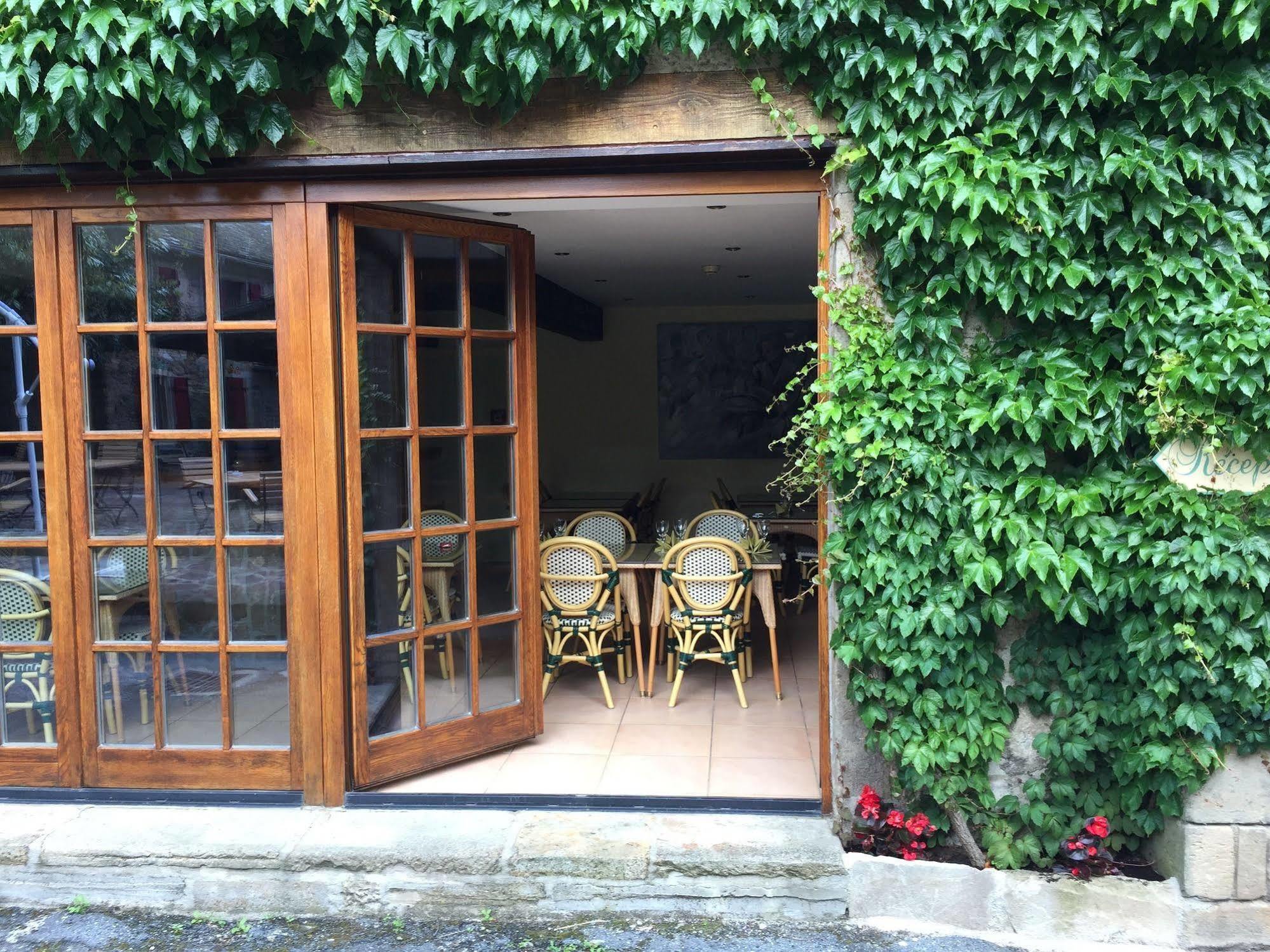 Les Magnolias Hotel Curvalle Exterior photo